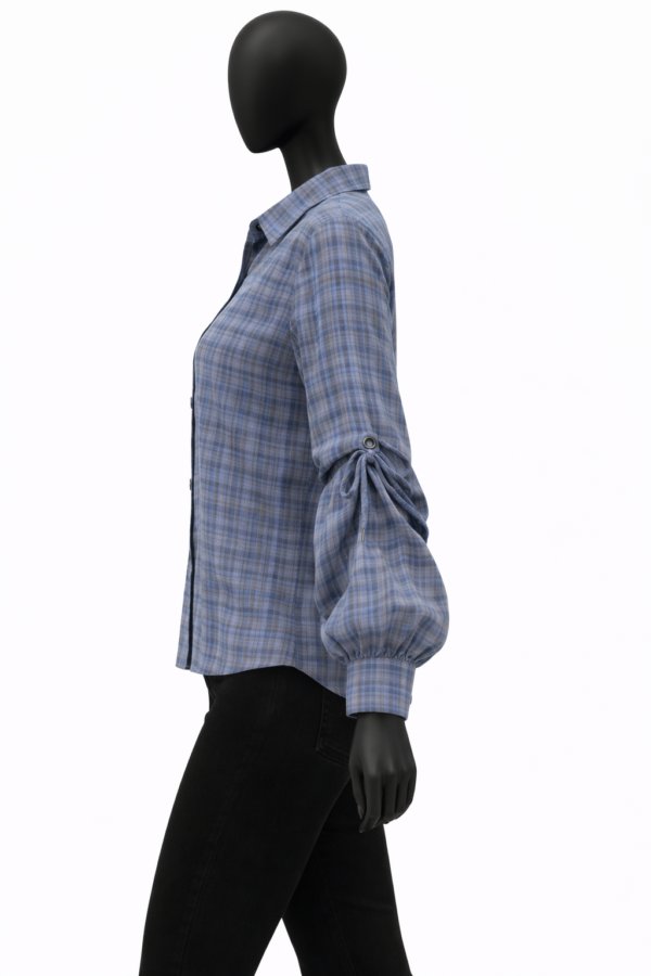 8E4AF25A-F9AA-46B2-B8EB-5EDDECD2F3E0 Womens Loose Fit Plaid Button-up Shirt